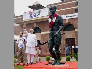 రన్ ఫర్ రియో: ప్రతి ఒక్కరూ పతకం గెలవాలన్న మోడీ