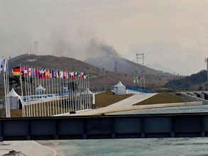 రియోలో కార్చిచ్చు: పలువురికి గాయాలు, అథ్లెట్ల తరలింపు