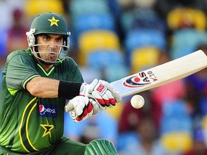 రాజకీయాలొద్దు: యూరీ దాడి నేపథ్యంలో స్పందించిన పాక్ కెప్టెన్