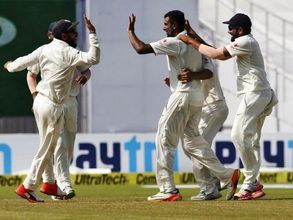 400 వికెట్లు: ఈడెన్‌లో సరికొత్త రికార్డు సృష్టించిన అశ్విన్