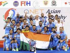 రెండు సార్లూ పాక్ పైనే: హాకీ జట్టుకు అభినందనల వెల్లువ