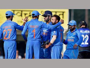 4వ వన్డే: మిశ్రా ఆ క్యాచ్‌ పట్టి ఉంటే, ఫలితం మరోలా ఉండేది