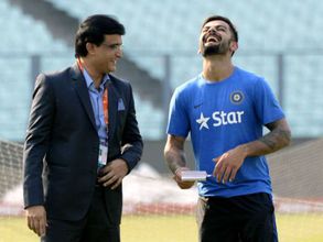 సచిన్‌తో కోహ్లీని పోల్చొద్దు: చాలా సమయం ఉందన్న దాదా
