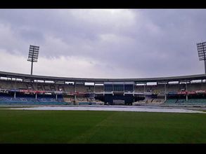 విశాఖ వన్డే: ఏసీఏ బంఫర్ ఆఫర్, తొలిరోజు ఫ్రీ ఎంట్రీ