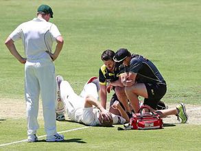 చాలా భయపడ్డా: బంతి తలను తాకడంపై టర్నర్