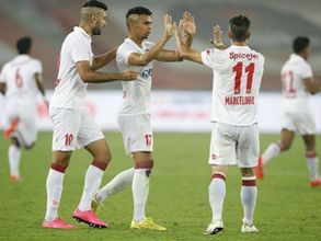 విజయంపై ఢిల్లీ ఆశలు.. కేరళదీ అదే ఆలోచన..