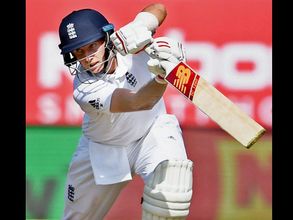 మన బౌలర్లను ఉతికేశారు: తొలిసారి ముగ్గురి శతకాలు, భారత్‌కు భారీ లక్ష్యం
