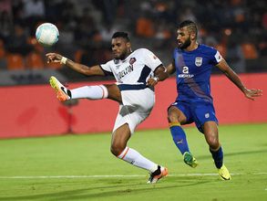 ఐఎస్ఎల్: చివరి క్షణంలో పుణె థ్రిల్లింగ్ విజయం