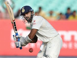 సెంచరీలు కొట్టిన పుజారా, విజయ్: డే 3, భారత్ 319/4