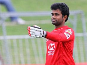 కారణం: విశాఖ టెస్టుకు మాజీ ప్లేయర్ వేణుకు దక్కని ఆహ్వానం?