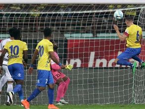 ఐఎస్ఎల్: ఎట్టకేలకు ప్లేఆఫ్‌కు సచిన్ జట్టు