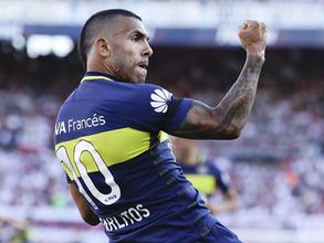 షాంఘై షెన్హువాతో కార్లోస్ తెవెజ్ బంధం