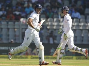 అనూహ్య మలుపు: చెన్నై టెస్టులో భారత్ ఘన విజయం