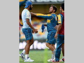 బ్రిస్బేన్‌లో ప్రాక్టీస్: తన్నుకున్న పాకిస్థాన్ క్రికెటర్లు