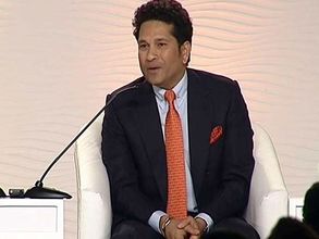 విరోధులు లేరు, ప్యాన్స్ ప్రేమను మిస్సవుతున్నా: సచిన్