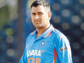 ఇంగ్లాండ్ సిరిస్‌: మరోసారి ధోనికి కెప్టెన్సీ బాధ్యతలు