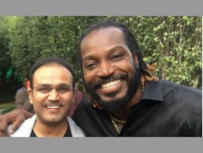 గేల్‌ నీకు ఏమైంది?, ట్వీట్లతో 30 లక్షలు సంపాదించా: సెహ్వాగ్