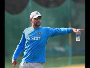 'ఆ క్షణమే ధోనిని కెప్టెన్‌గా చేయాలని నిర్ణయించుకున్నా'