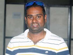 కోహ్లీసేనకు షాక్: ఓకీఫ్‌కు సూచనలు, ఎవరీ శ్రీధరన్ శ్రీరామ్