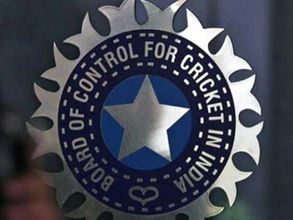 బంగ్లా టెస్టుకు పర్యవేక్షకుడు: బీసీసీఐకి హైకోర్టు ఆదేశం