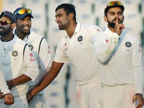 కోహ్లీని స్లెడ్జింగ్ చేయొద్దు: ఆస్ట్రేలియాకు హస్సీ వార్నింగ్