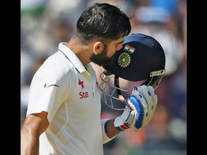 'క్రికెట్ గ్రేట్స్ రిచర్డ్స్, సచిన్, లారాల కలయికే విరాట్ కోహ్లీ'