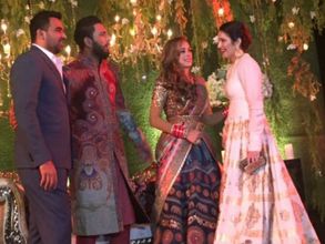 సాగరికతో జహీర్ ఖాన్: ఇద్దరి మధ్య ప్రేమ నిజమేనా! (ఫోటోలు)