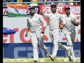 2-1తో టెస్టు సిరిస్ కైవసం: టీమిండియాపై ప్రశంసల జల్లు