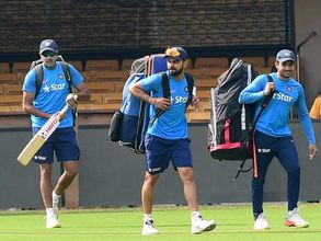 రెండో టెస్టు: కోహ్లీసేన ప్రాక్టీస్, బెంగుళూరులో ఏమవుతుందో?