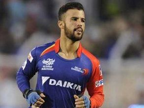 ఢిల్లీకి ఊహించని దెబ్బ: ఐపీఎల్ 10కి జెపి డుమిని దూరం