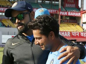 వార్నర్ అవుట్: భావోద్వేగానికి గురైన కుల్దీప్ (వీడియో)