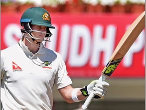 రాంచీ టెస్టు: కెప్టెన్‌గా క్లార్క్ రికార్డుని బద్దలు కొట్టిన స్మిత్