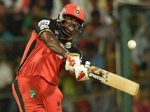 10000: చరిత్ర సృష్టించేందుకు 3 పరుగుల దూరంలో గేల్