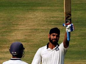 ఫోటో పోగొట్టిన ఛాన్స్ మళ్లీ: సర్ఫరాజ్ స్ధానంలో హర్‌ప్రీత్‌