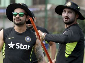 ఐపీఎల్ 2017: ఆ ఘనత కోహ్లీ, భజ్జీలకే దక్కింది