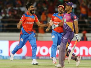 ఒకే రోజు రెండో హ్యాట్రిక్: పూణె Vs గుజరాత్ మ్యాచ్ హైలెట్స్