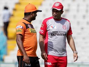 గ్రేట్ మ్యాన్: ముత్తయ్యకు సెహ్వాగ్ బర్త్‌డే విషెస్ ఇలా