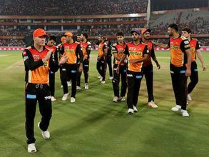 ఐపీఎల్, మ్యాచ్ 21: సన్‌రైజర్స్ జైత్రయాత్ర, ఢిల్లీపై ఘన విజయం