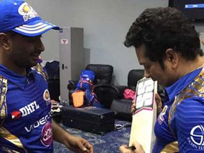 తెలుగు తేజం అంబటి రాయుడికి సచిన్‌ అరుదైన బహుమతి