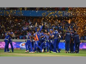 ఆ నమ్మకమే గెలిపించింది: రోహిత్, అద్భుతమని సచిన్(పిక్చర్స్)