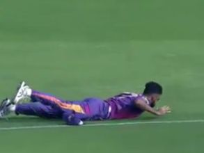 ఫైన్ లెగ్‌లో కళ్లు చెదిరే క్యాచ్: ఉనాద్కత్ పట్టాడిలా (వీడియో)