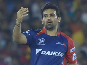 రహానే క్లీన్ బౌల్డ్‌: ఐపీఎల్‌లో 100 వికెట్లు తీసిన జహీర్ ఖాన్