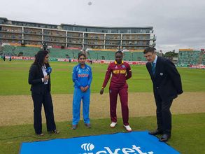 ఉమెన్ వరల్డ్ కప్: స్మృతి సెంచరీ, వరుసగా భారత్‌కు రెండో విజయం