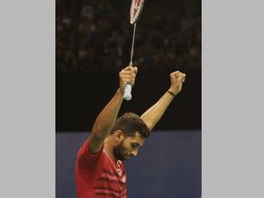 ఇండోనేషియా ఓపెన్ సూపర్ సిరీస్ లో క్వార్టర్ ఫైనల్లోకి వెళ్ళిన ప్రణయ్