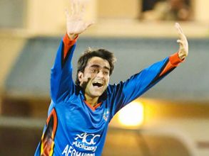 వన్డేల్లో రషీద్‌ఖాన్ సంచలనం: విలవిలల్లాడిన వెస్టిండిస్