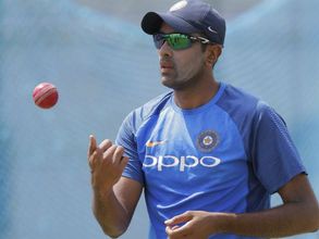 అశ్విన్ @ 50: గాలేలో సందడి చేసిన భార్య, పిల్లలు