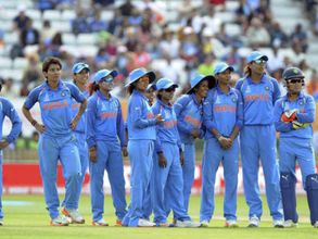 వాట్‌ ఏ విక్టరీ: పాక్‌పై మిథాలీ సేన విజయం, ప్రశంసల వెల్లువ