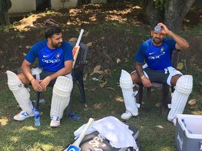 భారత్ Vs లంక: రేపటి నుంచి తొలి టెస్టు, విశేషాలివే