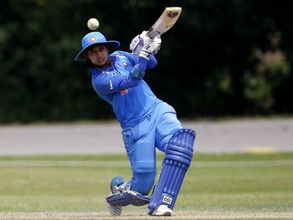 చరిత్ర సృష్టించిన మిథాలీ: వన్డేల్లో అత్యధిక పరుగులు చేసిన మహిళా క్రికెటర్