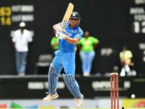 నేను వైన్ లాంటి‌ వాడిని: ఆ రెండు రికార్డులపై ధోని